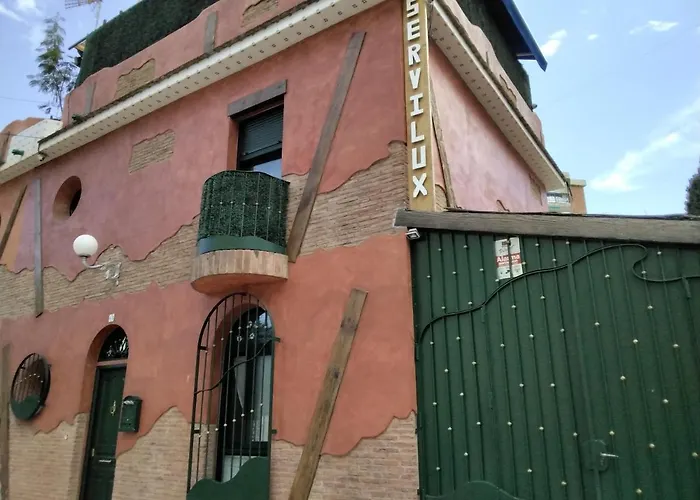 Servilux 2 * טורמולינוס