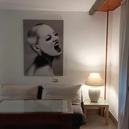 Servilux 2 Apartment